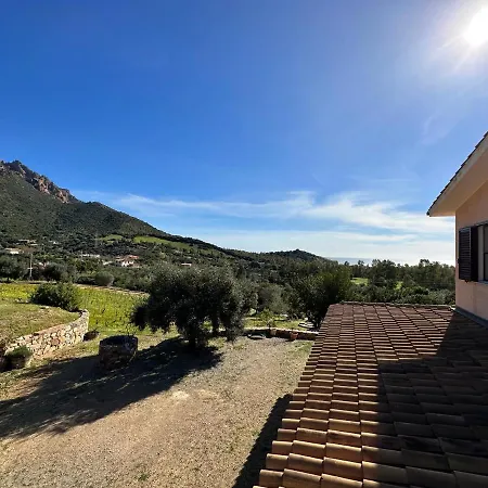Casa Immersa Nella Natura Con Vista Mare E Monti Sardegna
