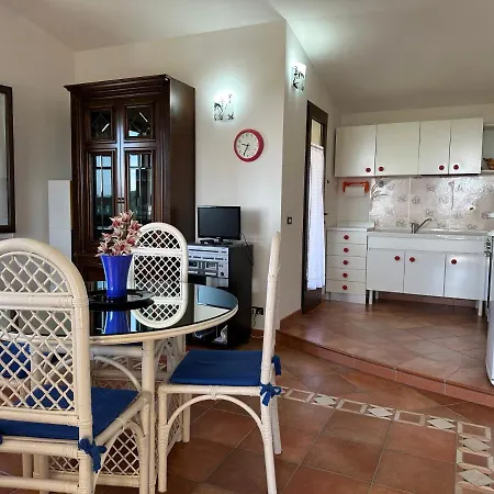 Casa Immersa Nella Natura Con Vista Mare E Monti Sardegna